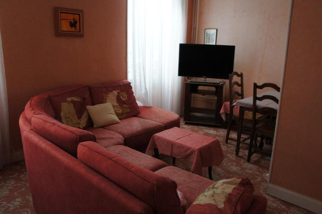 Hotel Le Commerce Bagnères-de-Bigorre Rom bilde